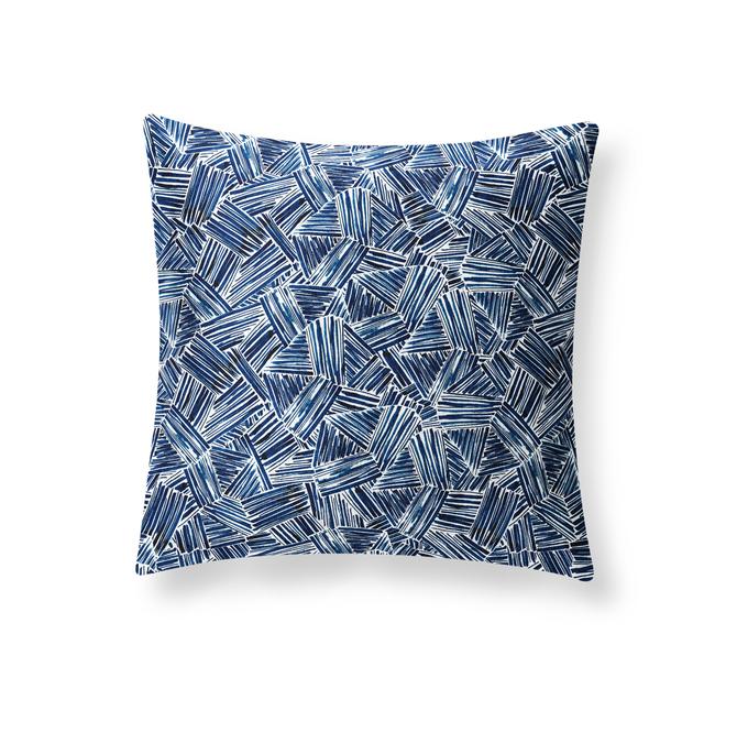 SOGE pillow cover in Etched